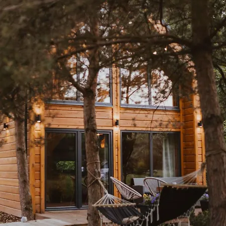 Przystan Splawy 度假居 Nowe Zalucze